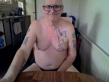 Poshman65 Chaturbate stream image from April 25, 2026