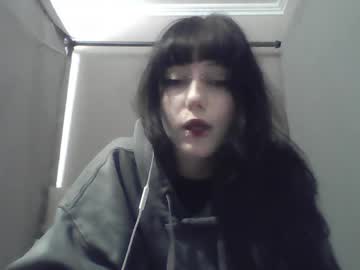 Elaynetanton Chaturbate stream image from April 25, 2026