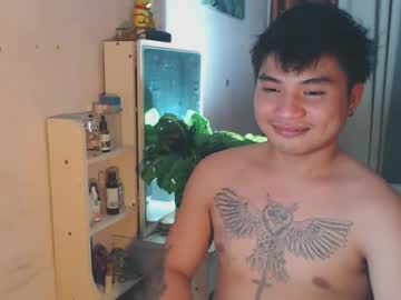 Yourhandsome_Hunk Chaturbate stream image from April 25, 2026
