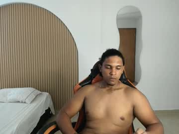 Ekko_S Chaturbate stream image from April 25, 2026