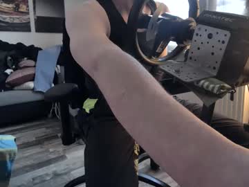 Plboy23 Chaturbate stream image from April 25, 2026