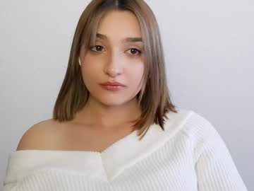 Veryveryshygirl Chaturbate stream image from April 25, 2026