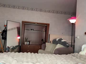 Eva_Varnerr Chaturbate stream image from April 25, 2026