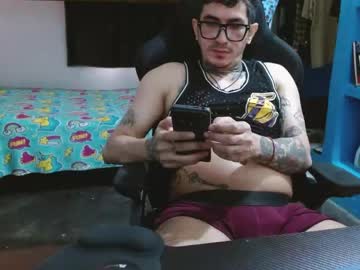 Iandoherty Chaturbate stream image from April 25, 2026