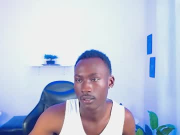 Alexaandro18 Chaturbate stream image from April 25, 2026