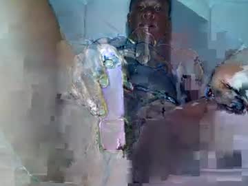 Tinyvee250433 Chaturbate stream image from April 25, 2026