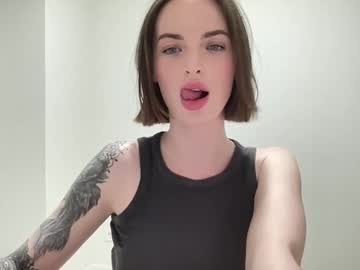 1dove Chaturbate stream image from April 25, 2026