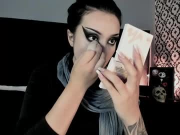 Adeelinee Chaturbate stream image from April 25, 2026