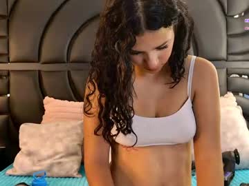 Irissross Chaturbate stream image from April 25, 2026