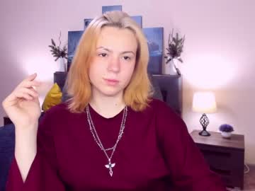 Remipeach Chaturbate stream image from April 25, 2026