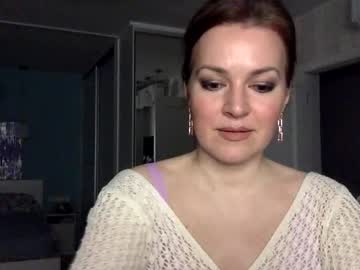 Miraluxe Chaturbate stream image from April 25, 2026