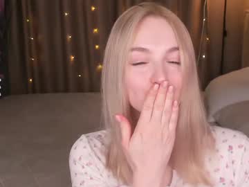 Shy__Polly Chaturbate stream image from April 26, 2026