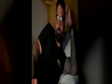 Dean33938 Chaturbate stream image from April 26, 2026