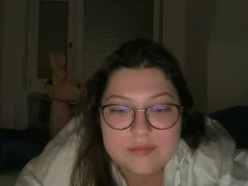 Mirabela2348 Chaturbate stream image from April 26, 2026