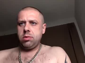 Sirewa1885 Chaturbate stream image from April 26, 2026