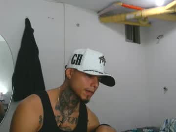 Liamhornysex Chaturbate stream image from April 26, 2026