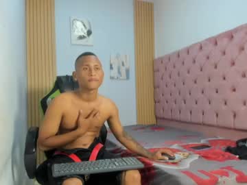 Mastermorenohot23 Chaturbate stream image from April 26, 2026