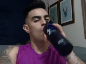 Liiam_Collins Chaturbate stream image from April 26, 2026