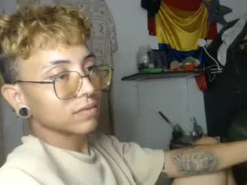 Momosii Chaturbate stream image from April 26, 2026