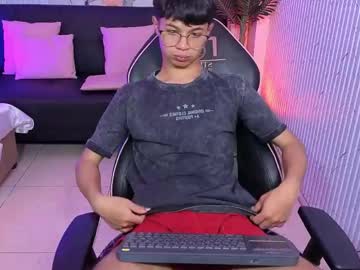Spark_Tay Chaturbate stream image from April 26, 2026
