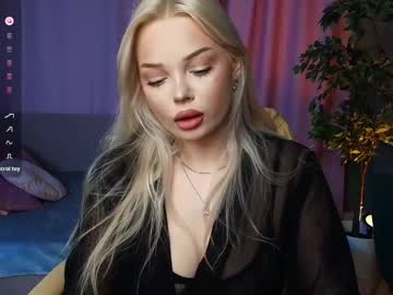 Leslie_Caronn Chaturbate stream image from April 26, 2026