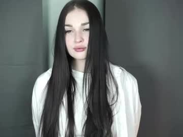 Angelikapacini Chaturbate stream image from April 26, 2026