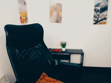 Peppymia Chaturbate stream image from April 26, 2026
