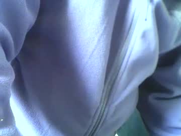 Englishguysurrey Chaturbate stream image from April 26, 2026
