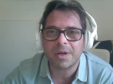 Sandrolickyou Chaturbate stream image from April 26, 2026