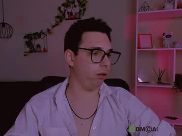 Thomas_Crow Chaturbate stream image from April 26, 2026
