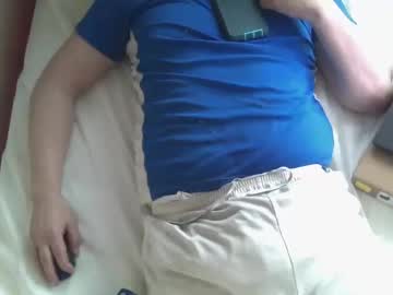 Bedwetboy Chaturbate stream image from April 26, 2026