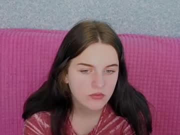 Lunariaas Chaturbate stream image from April 26, 2026