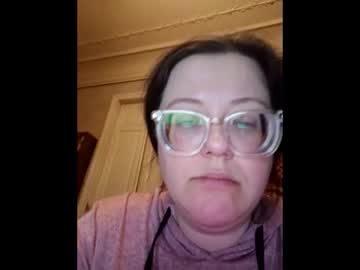 Webgirl2 Chaturbate stream image from April 26, 2026