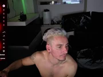 Rayzel_White Chaturbate stream image from April 26, 2026