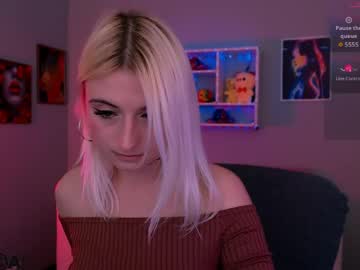 Yummycakenari Chaturbate stream image from April 26, 2026