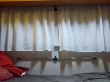 Shadesofus93 Chaturbate stream image from April 26, 2026