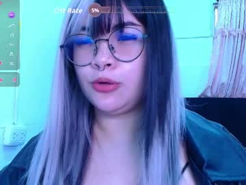 Phylavell_ Chaturbate stream image from April 26, 2026