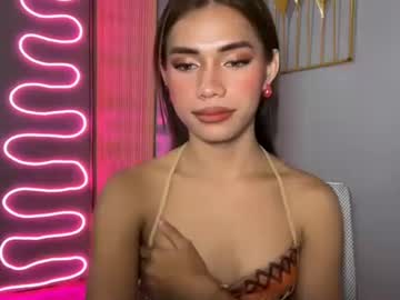 Sweet_Nikki03 stream image from April 26, 2026