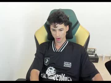 Gendo_05 Chaturbate stream image from April 26, 2026