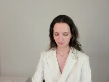 Ariadna_S Chaturbate stream image from April 27, 2026