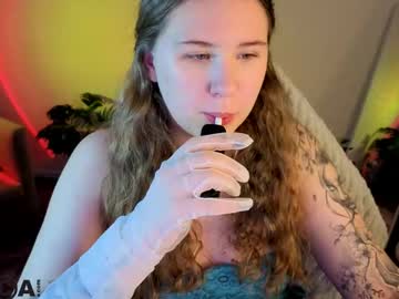 Elsie_Cutties Chaturbate stream image from April 27, 2026
