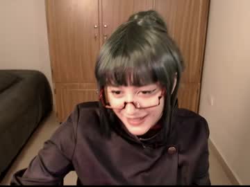 Liz_Beths Chaturbate stream image from April 27, 2026