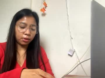 Romamisrahi Chaturbate stream image from April 27, 2026
