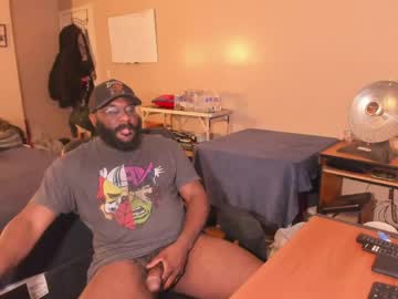 Mrchuckdailyxxx stream image from April 27, 2026