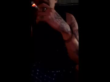 Red80085ninja Chaturbate stream image from April 27, 2026