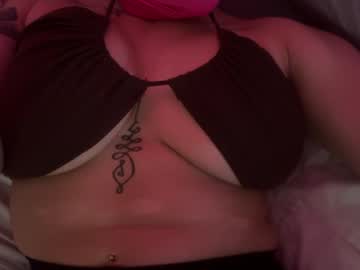Thebellarosa Chaturbate stream image from April 27, 2026