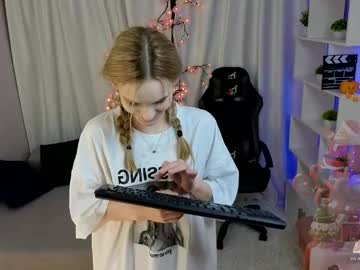 Wumcam Chaturbate stream image from April 27, 2026