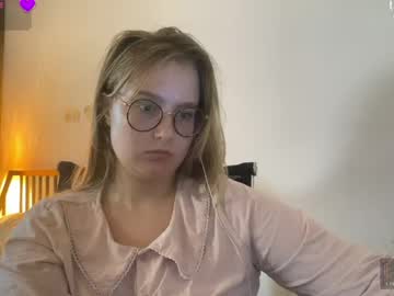 Jacywinslat Chaturbate stream image from April 27, 2026