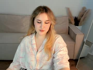 Stacey_Dawson Chaturbate stream image from April 27, 2026