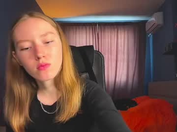 Anna_Kare Chaturbate stream image from April 27, 2026